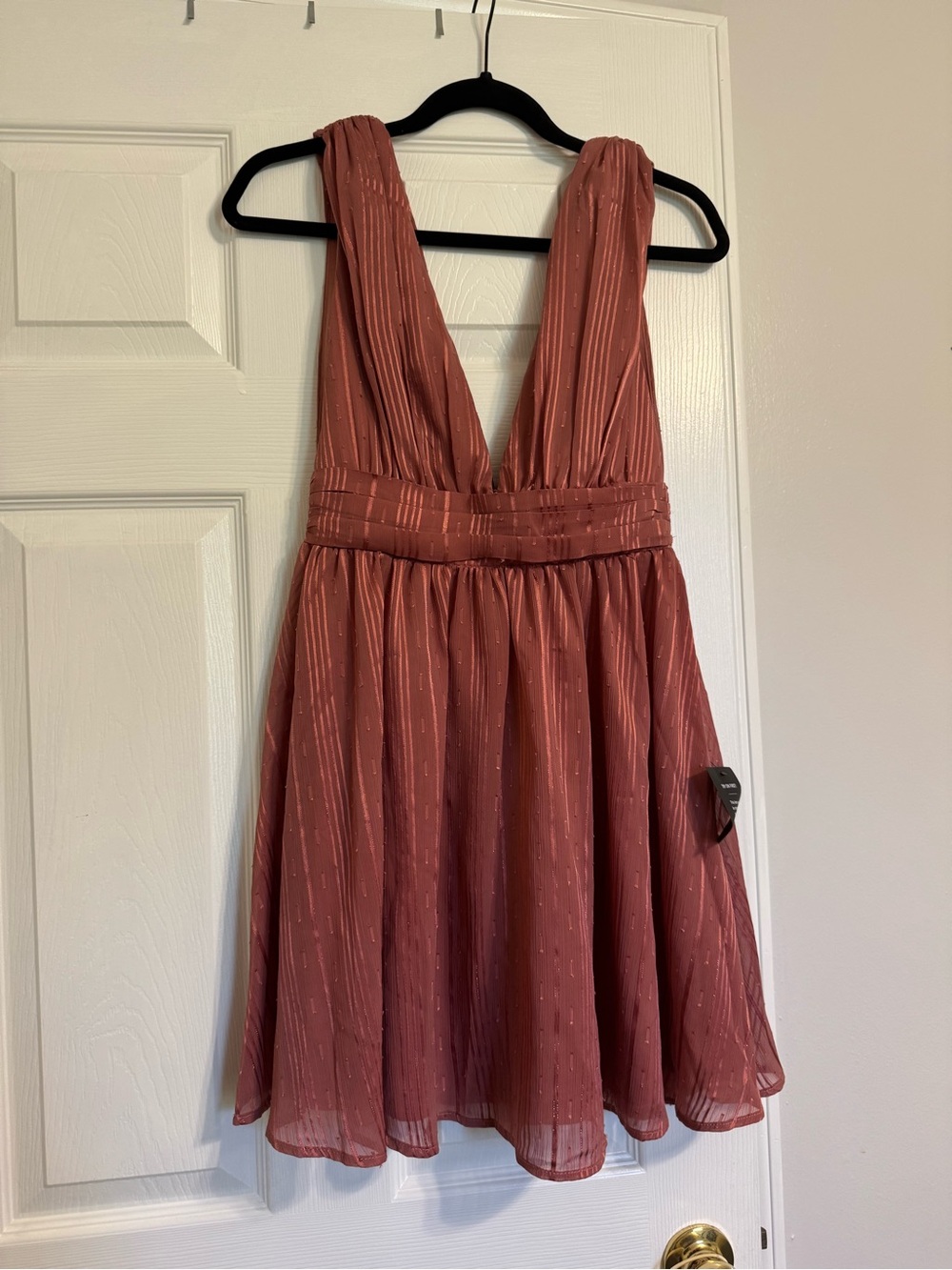 NWT Lulu's Rust-Copper V-Neck Party Dress